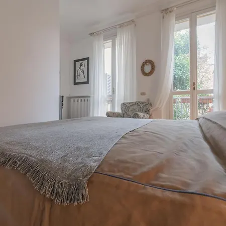 Realkasa Santo Stefano 101 Apartment *